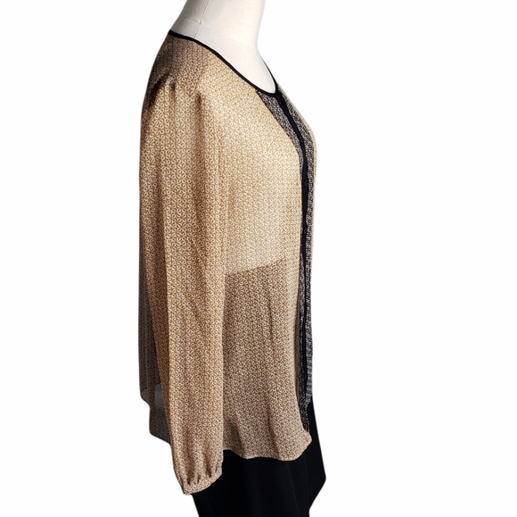 AnnTaylor Button Font Trending Sheer Mix Print Blouse ♡ - Picture 13 of 17